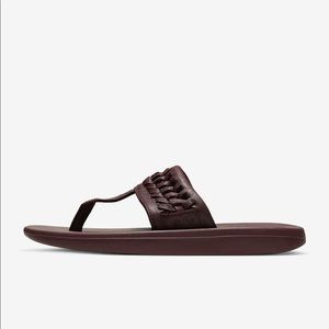 Nike Bella Kai 2 Leather Sandal Flip Flop